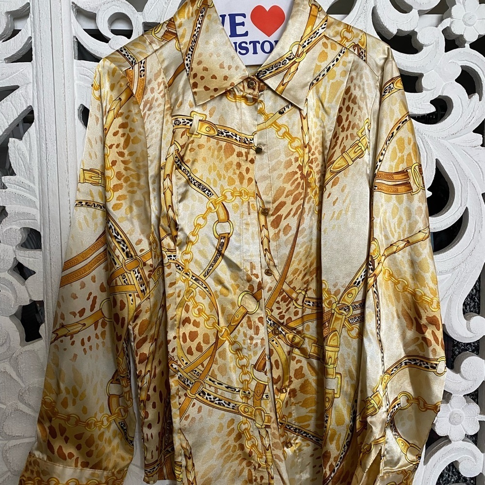 Simonton Says designed by George Simonton Yellow/Gold Satin Pattern